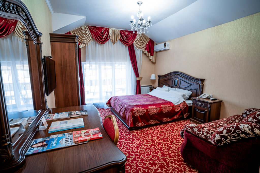 Рост цен на отели в Краснодарском крае не коснется сети отелей "УЮТ". Отель "Валенсия" hotel & sport - всегда доступные цены. 
